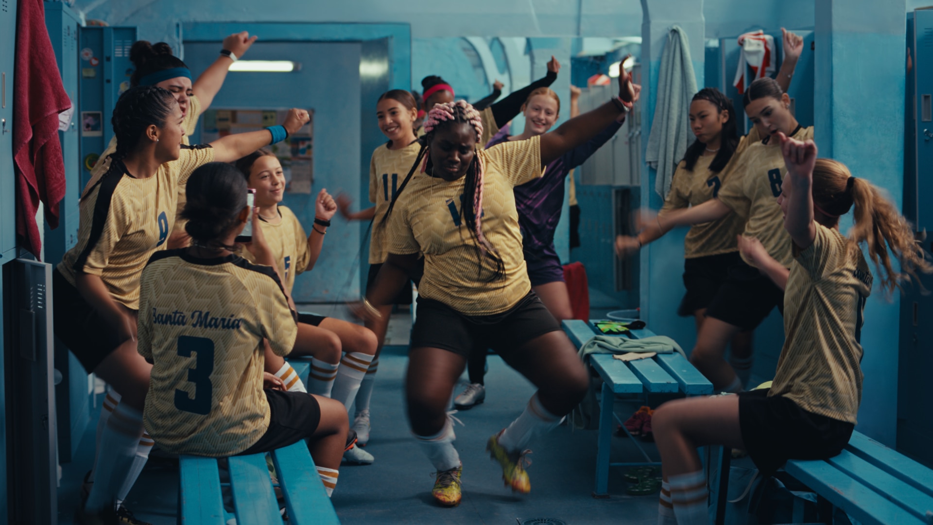 Building Body Confidence in Sports #KeepHerConfident