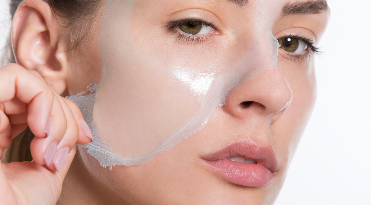 Egg White Peel-Off: