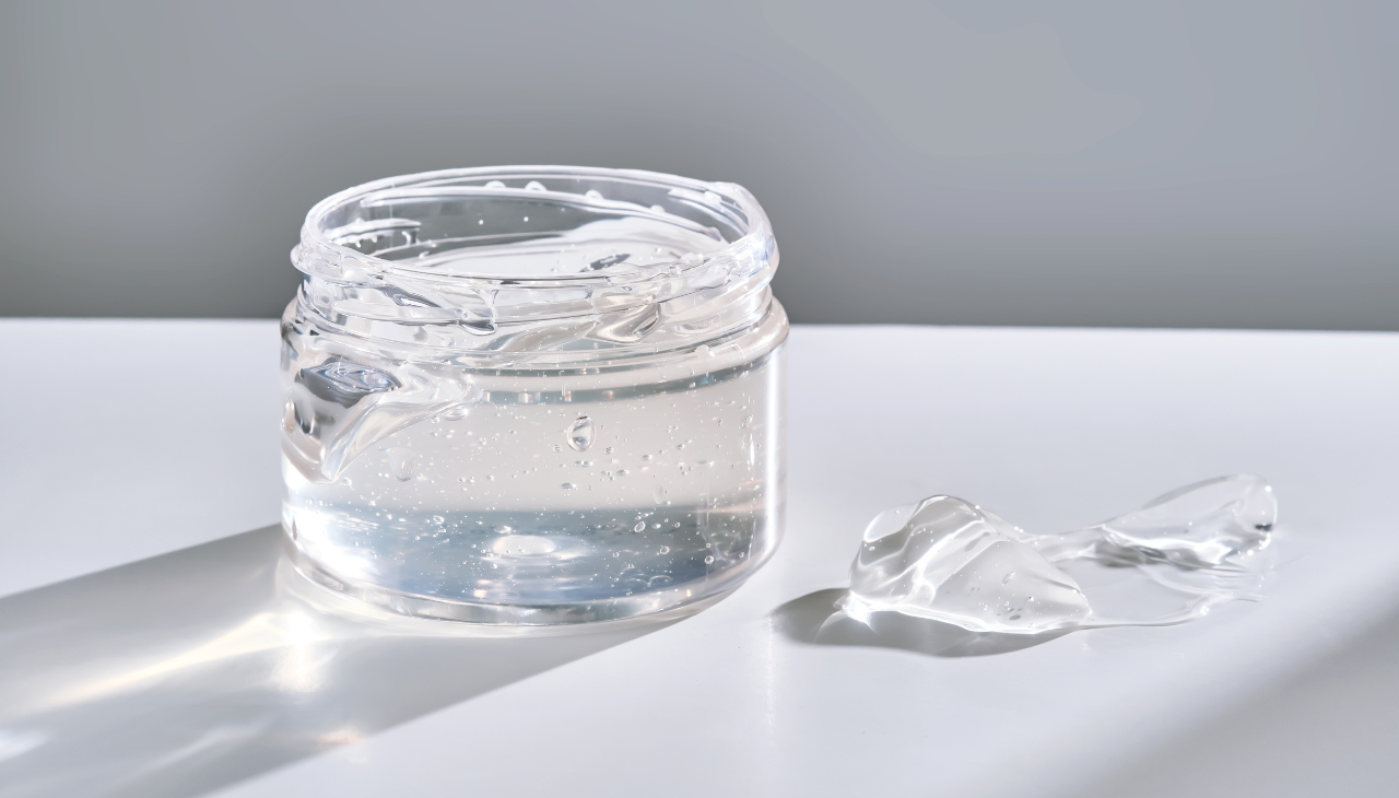 How to Make Eyebrow Gel at Home