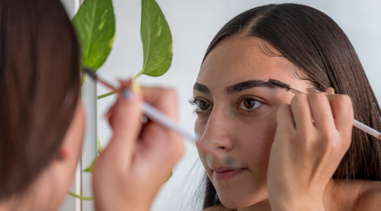 3. Eyebrow Gel