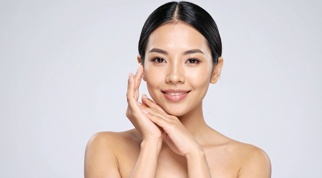 Best Toner for Glowing Skin by Skin Type