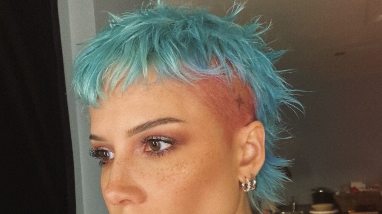 Sleek Razor-Cut Pixie: