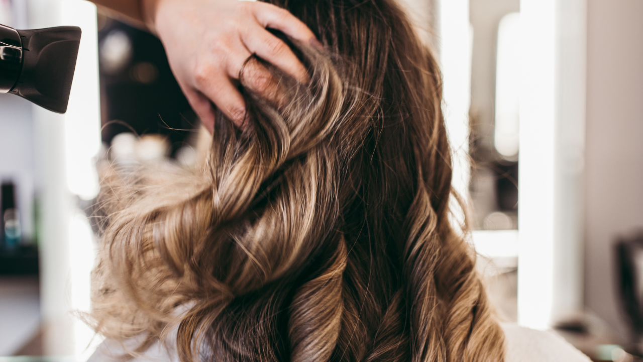 What Is a Feather Cut?