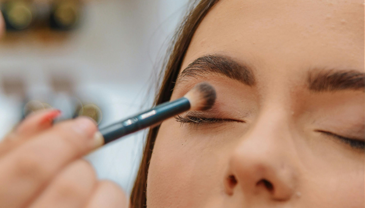 How to Prevent Eye Makeup from Smudging
