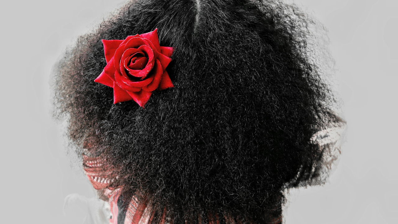 5. Masterful Frizz Management
