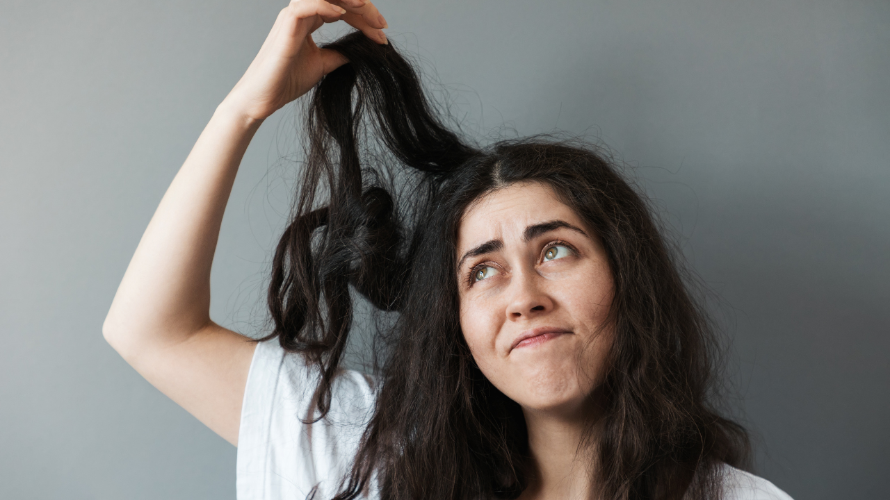 Conditioner Mistakes That Make Frizz Worse