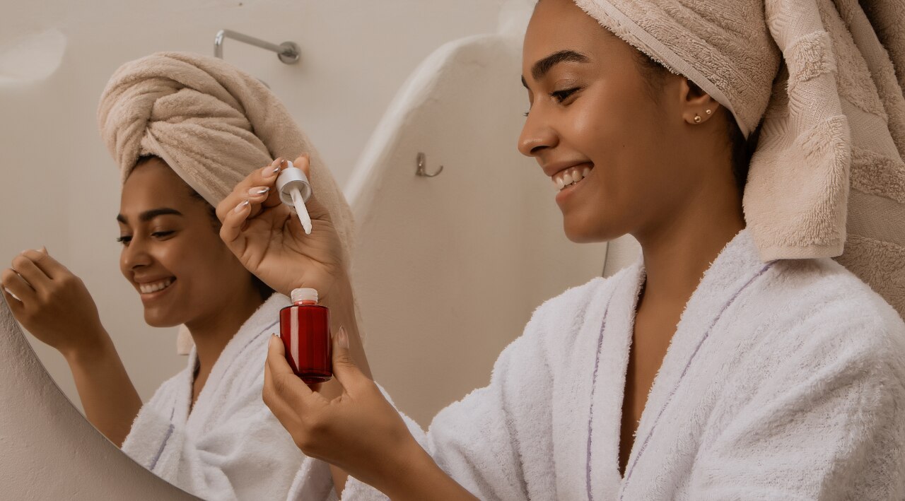 How to Use Niacinamide and Vitamin C Serum Together