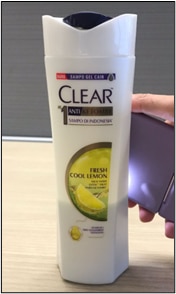 Foto tampak samping yang terlihat level isinya.