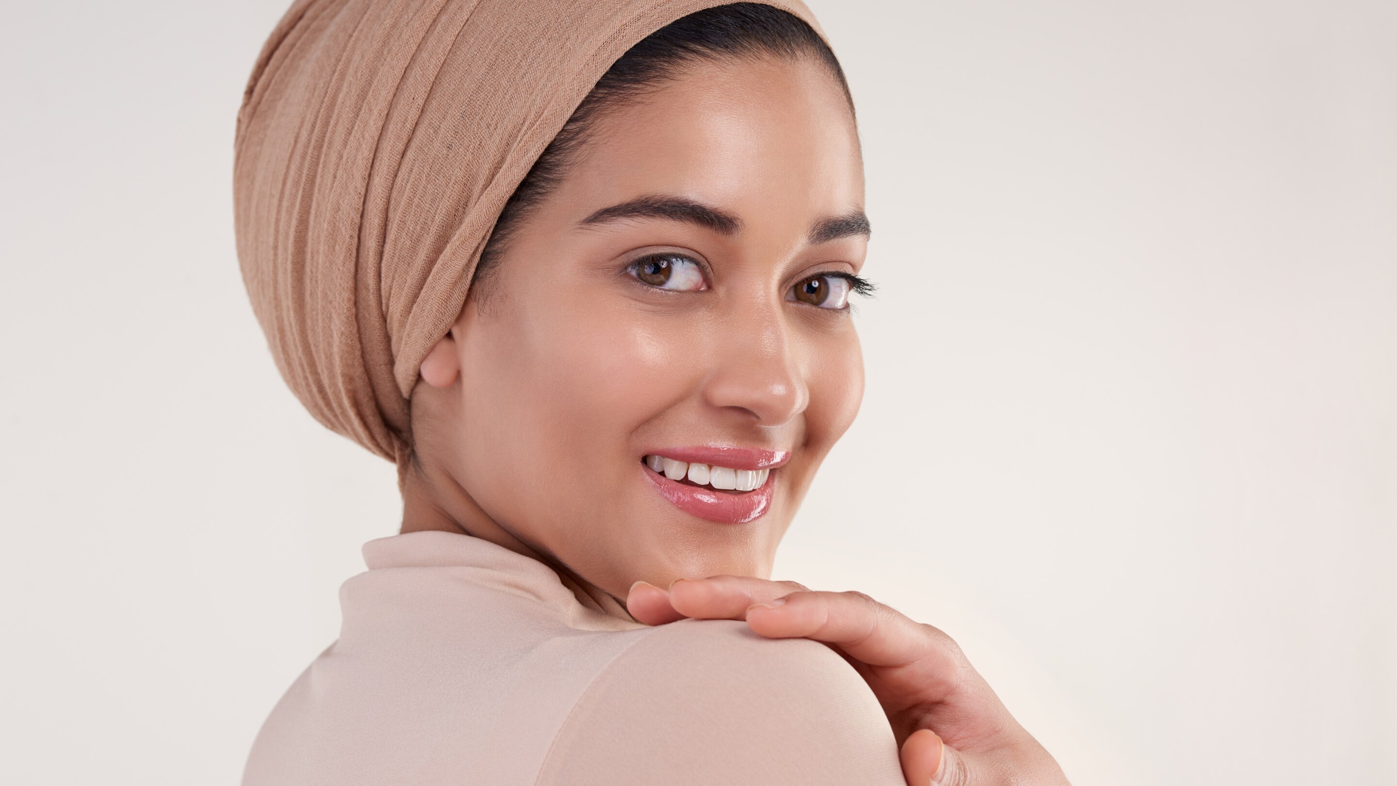 6. Boosts Collagen Synthesis: