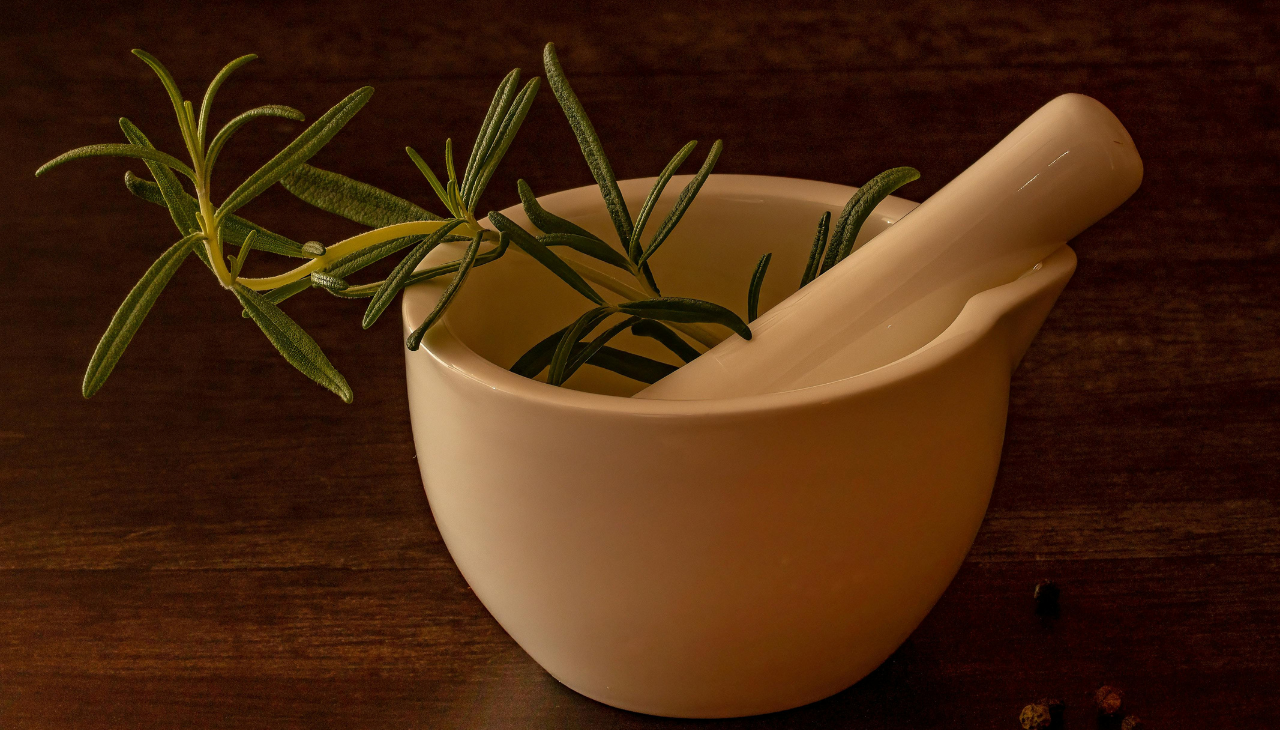 How to Make Rosemary Water for Hair Growth at Home