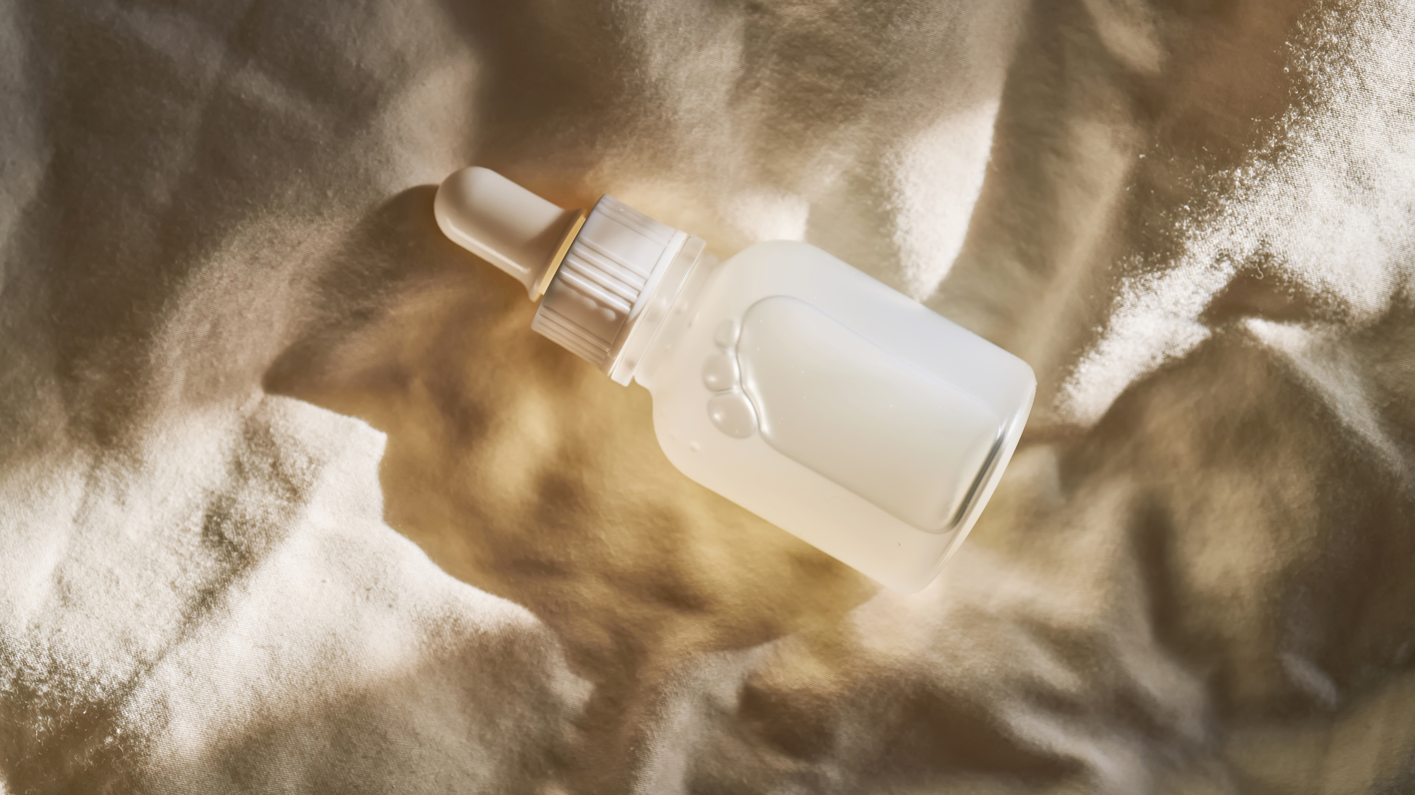 Alpha Arbutin Skin Benefits and Uses