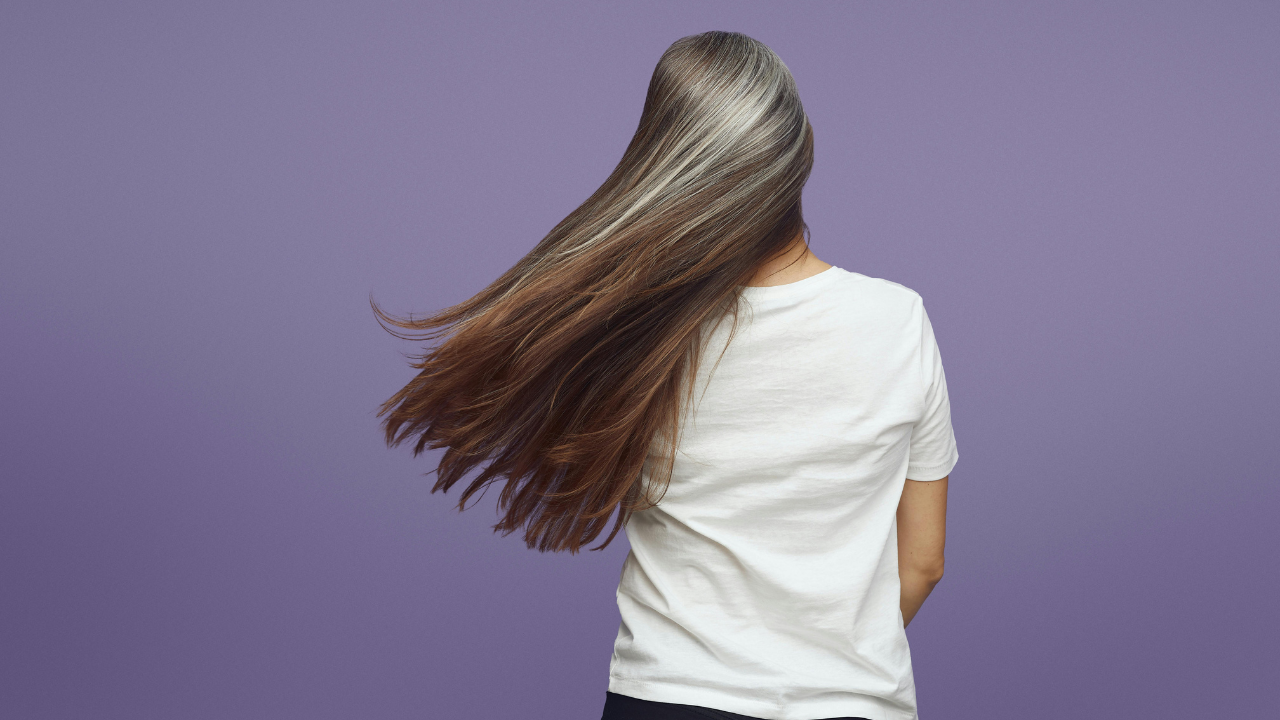 7. Delays Premature Greying