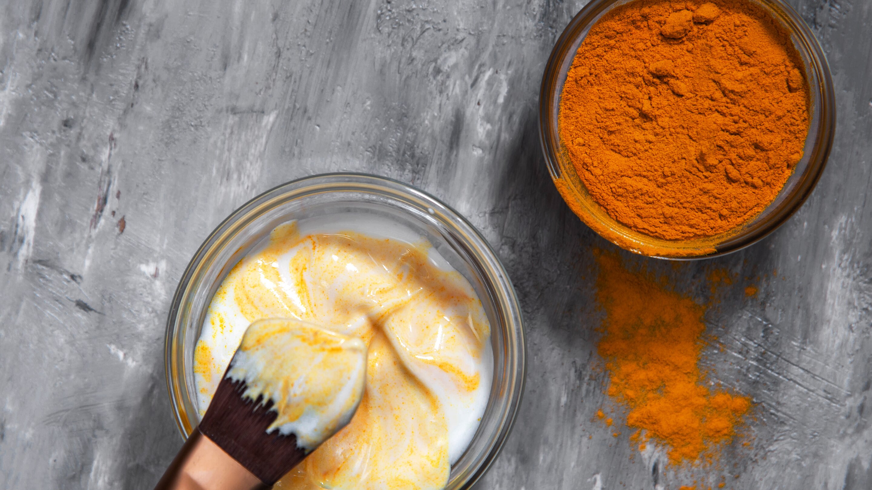3. Yogurt & Turmeric Mask
