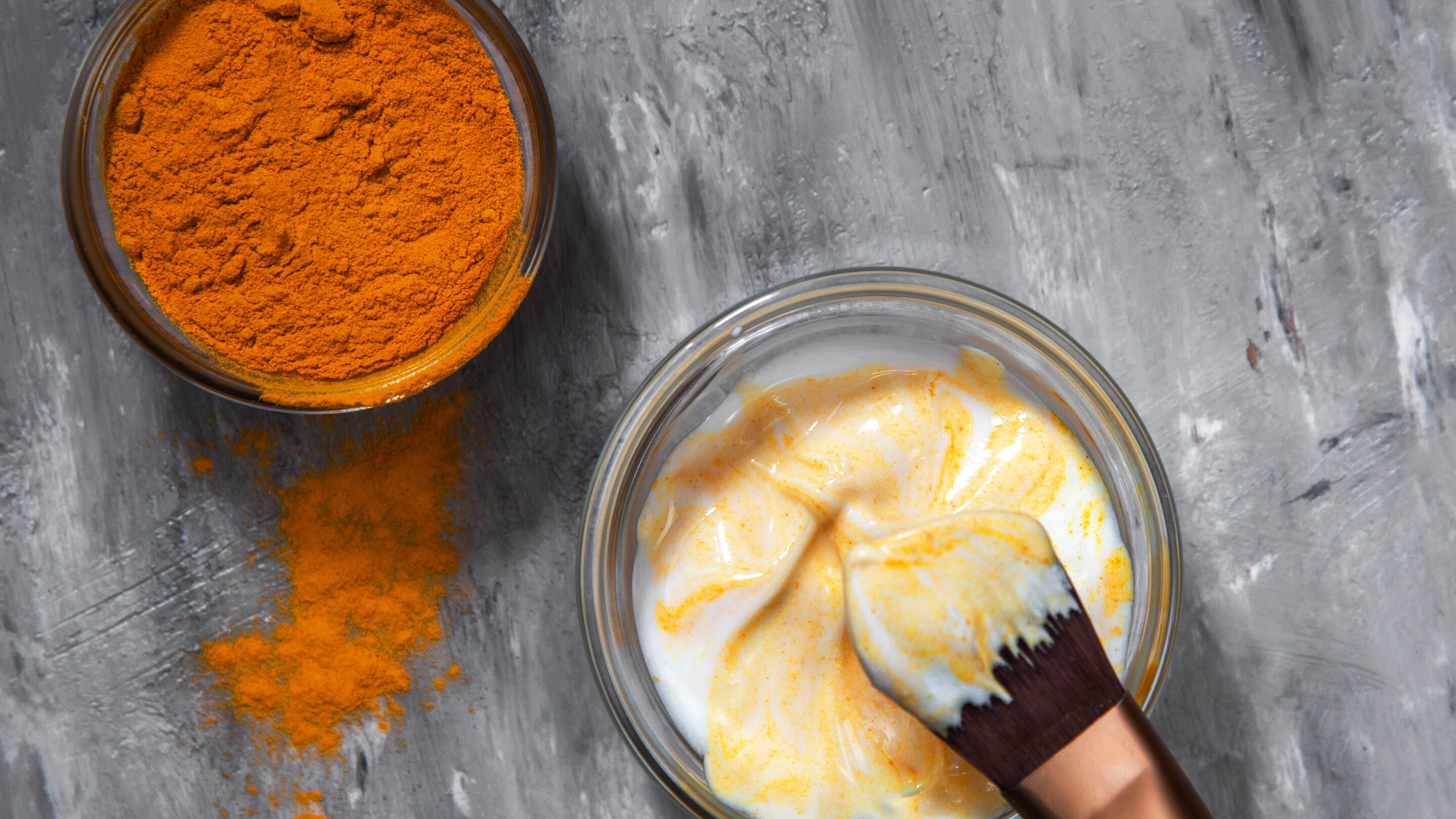2. Turmeric and Yogurt Brightening Mask