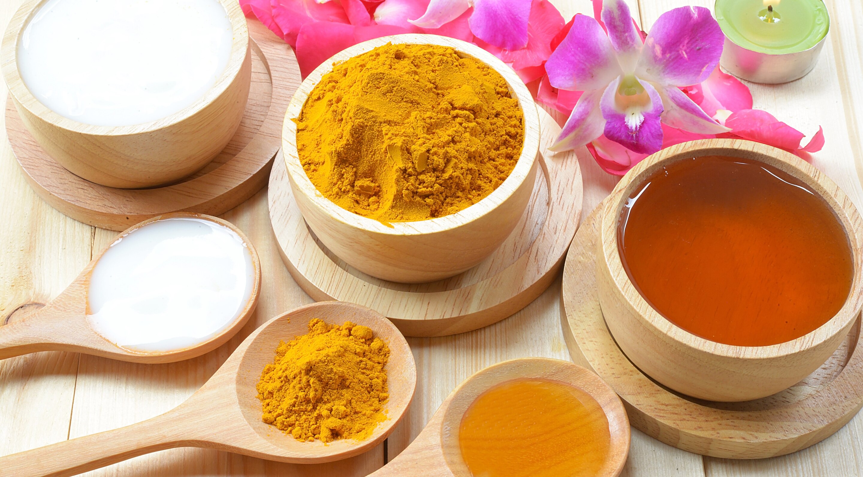Who Should Avoid Using Turmeric