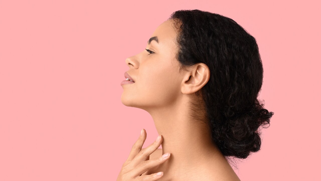 5. Promotes Hydration and Natural Detox: