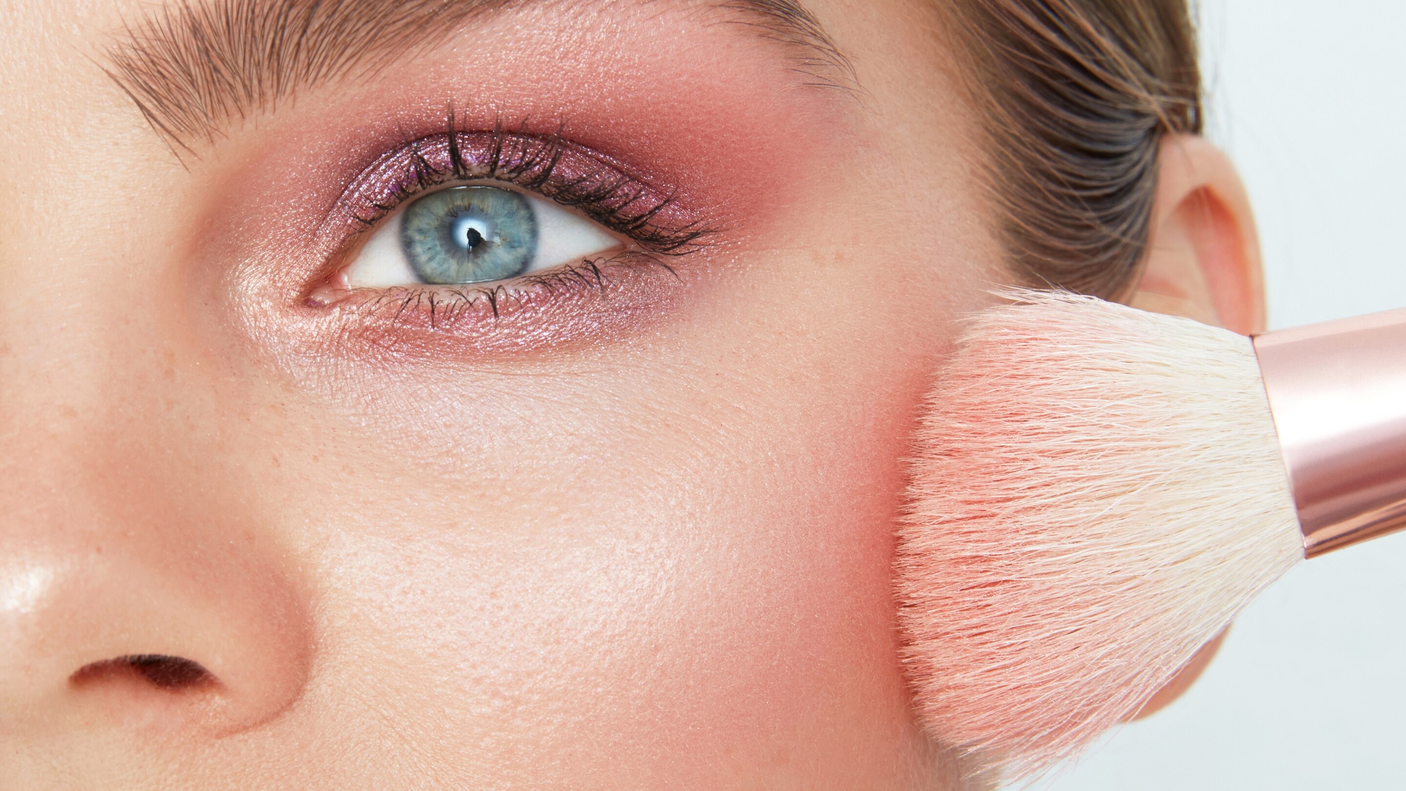 What It Actually Does to Your Face (and Why It Reads as