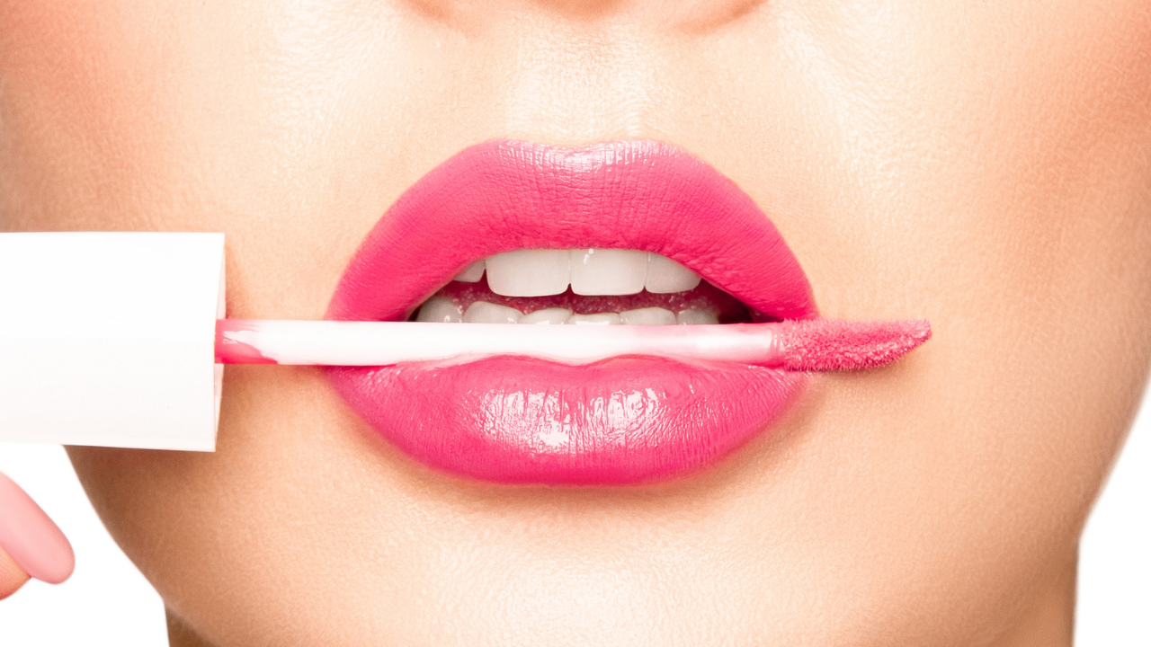 Fair Skin Pink Lipstick Shades