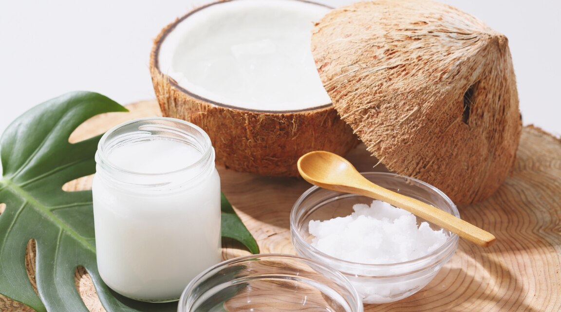 Coconut Oil for Skin Benefits and How to Apply Safely