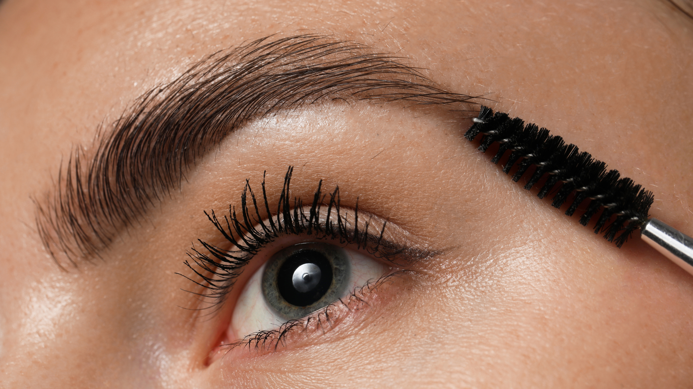 Improves Hair Texture: