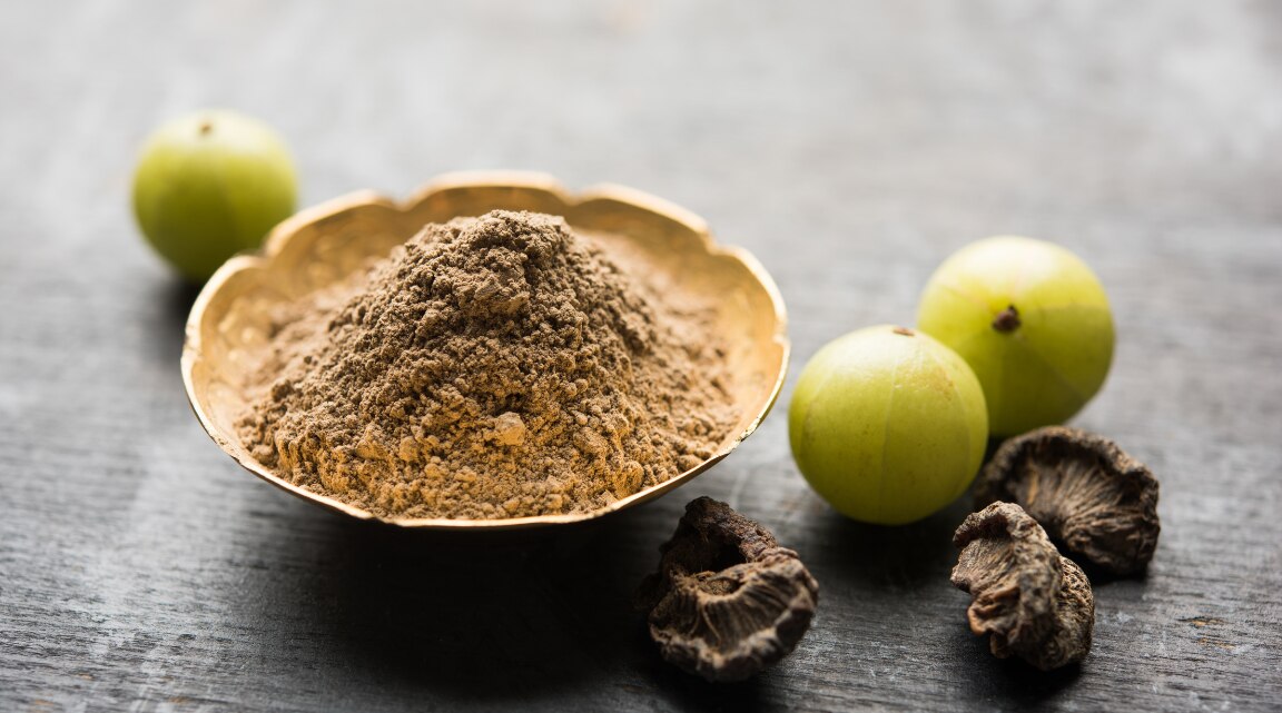 Amla Powder for Hair - Key Benefits and how to Use