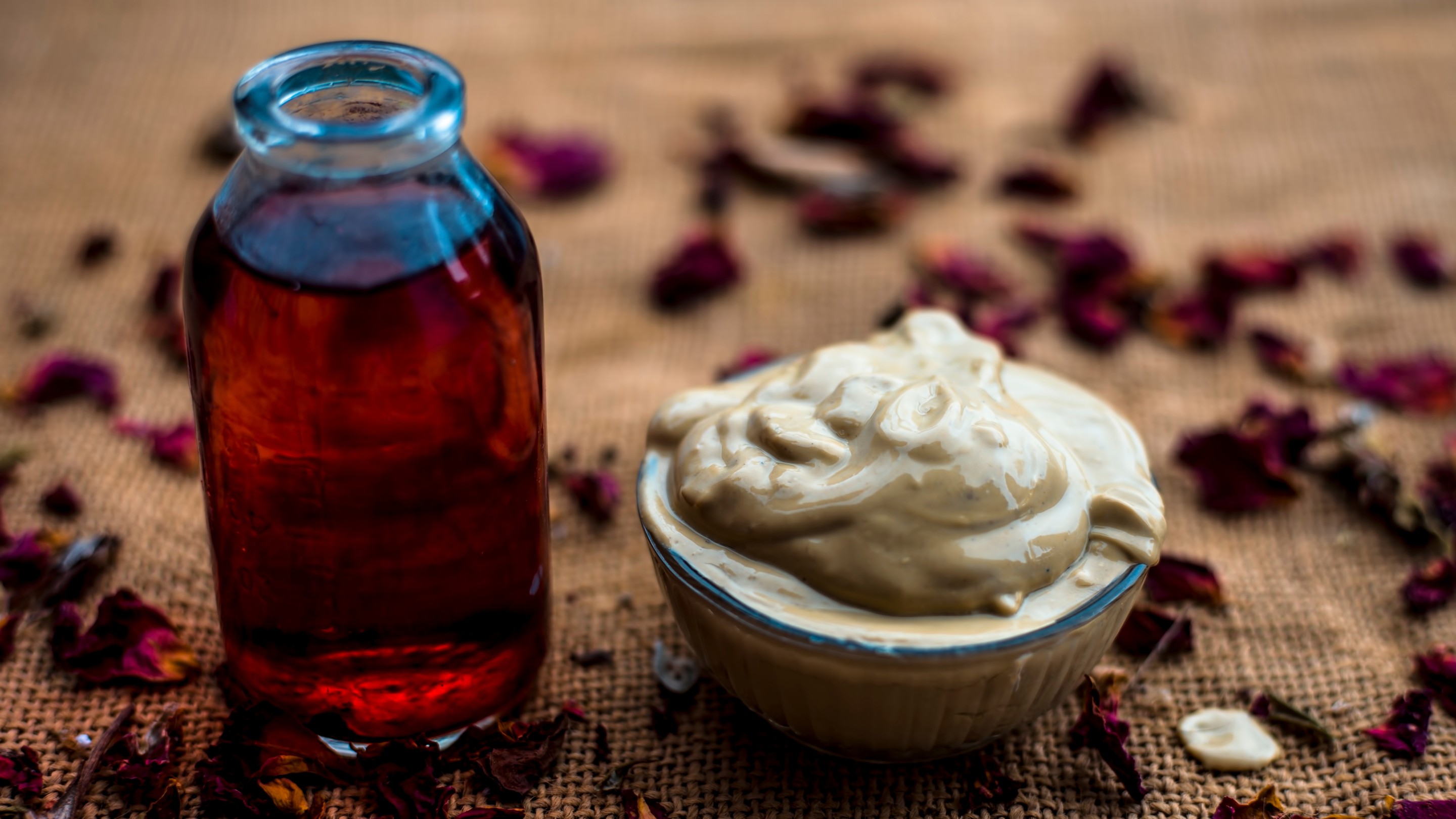 1. Mulethi and Rose Water Face Pack
