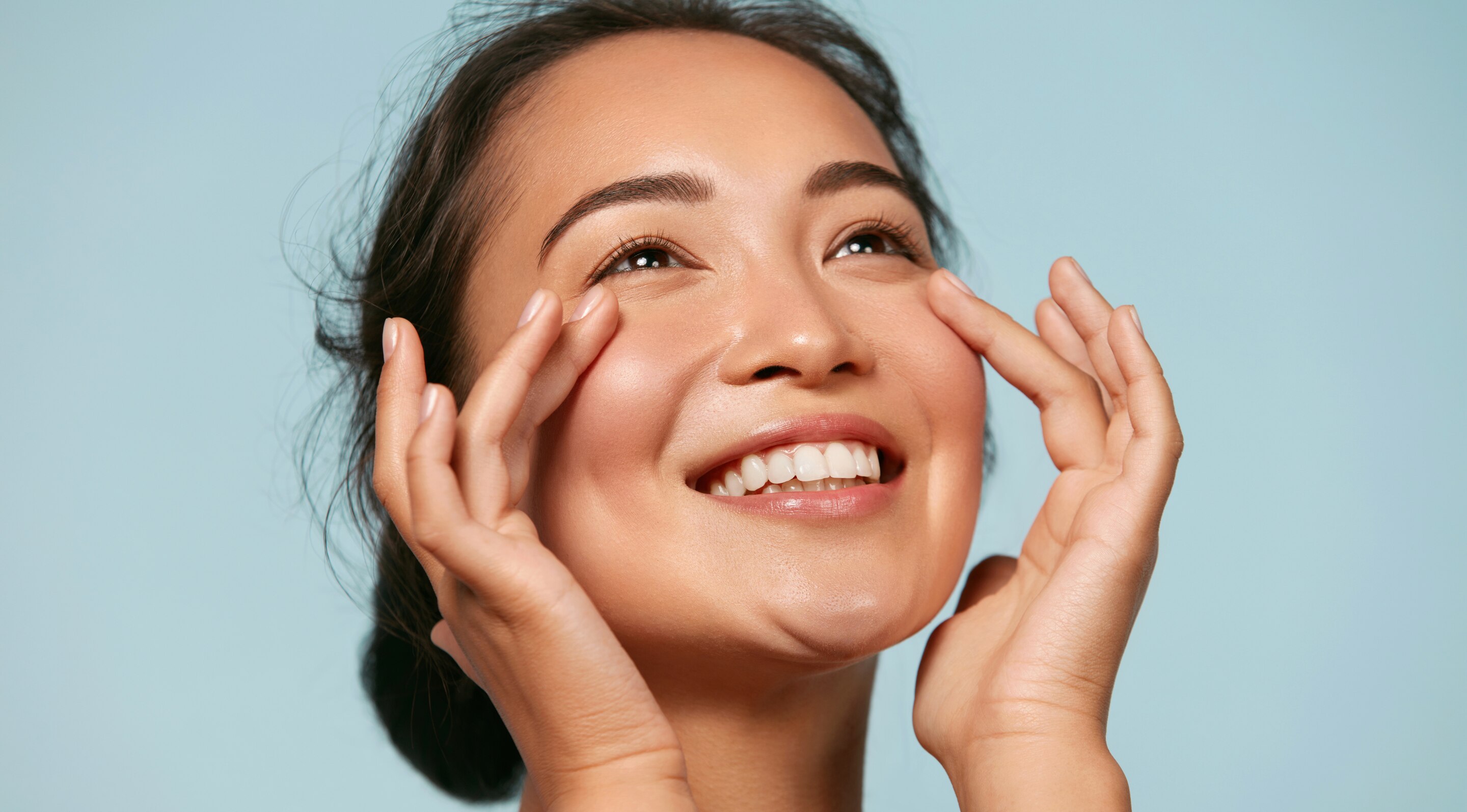6. Hydrates and Nourishes Skin
