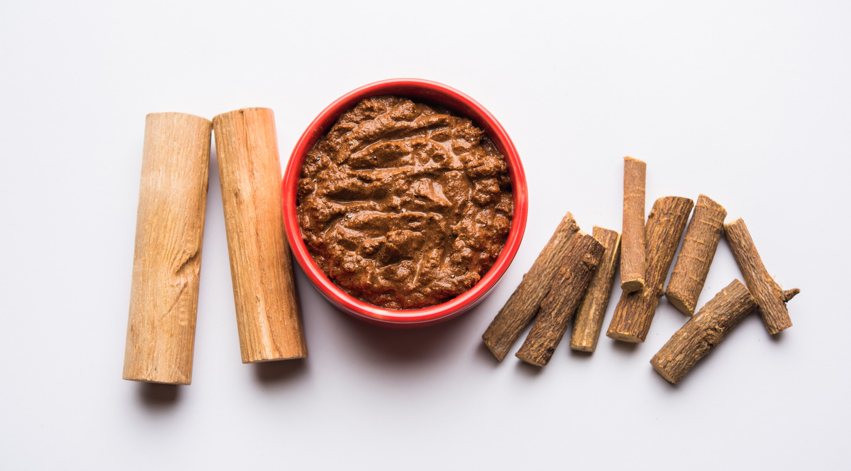 Uses of Mulethi Powder for Skin