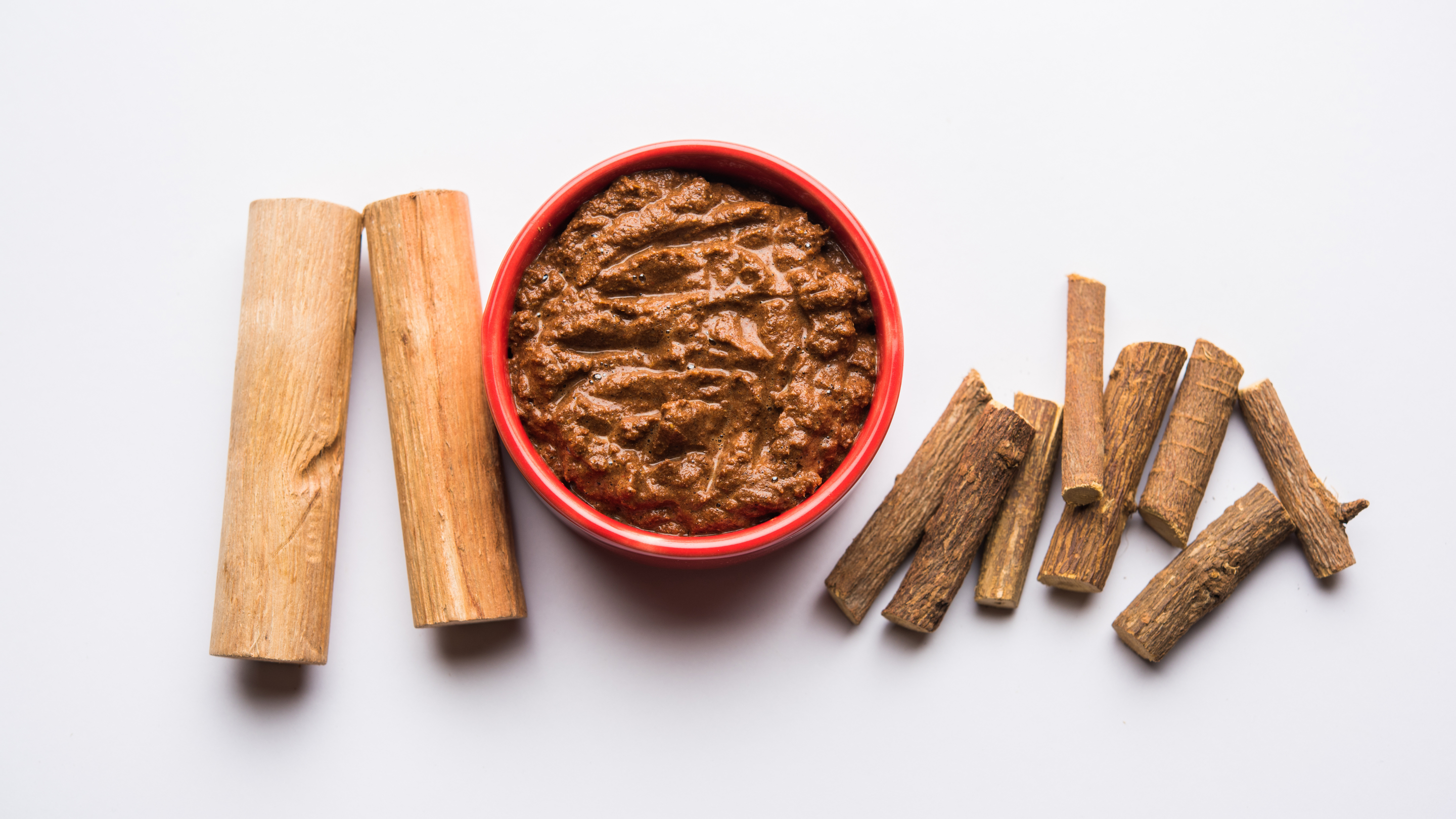 Uses of Mulethi Powder for Skin