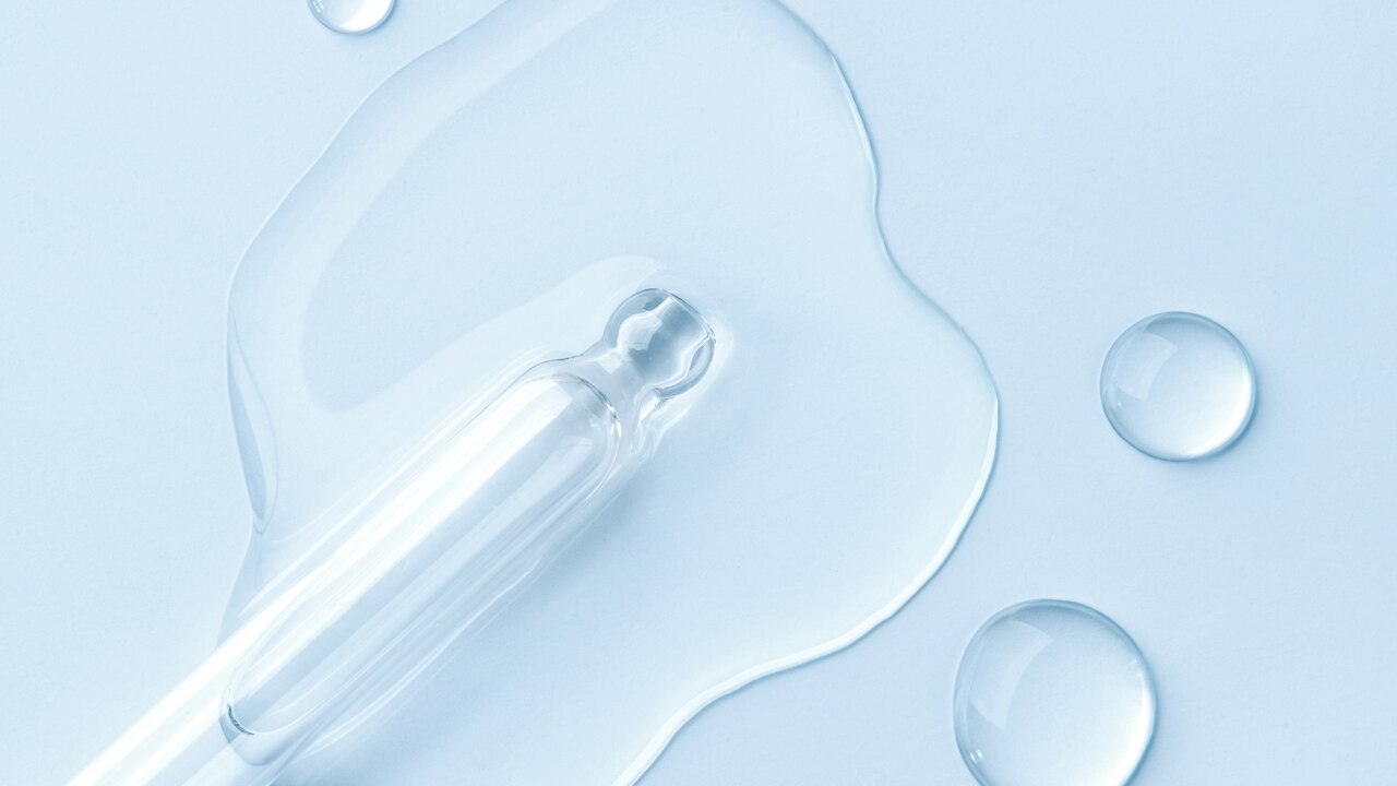 CERAMIDES AND PANTHENOL FOR A HEALTHWIR SKIN BARRIER