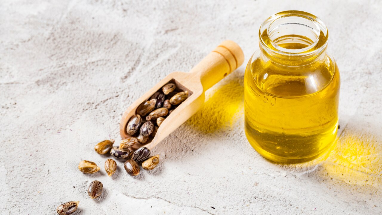 2. Bhringraj and Castor Oil for Hair Thickness