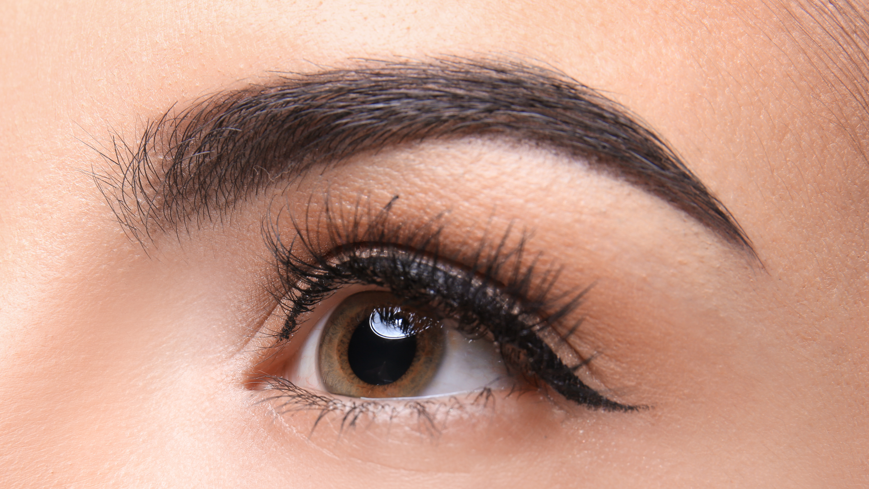 Soothes Skin: