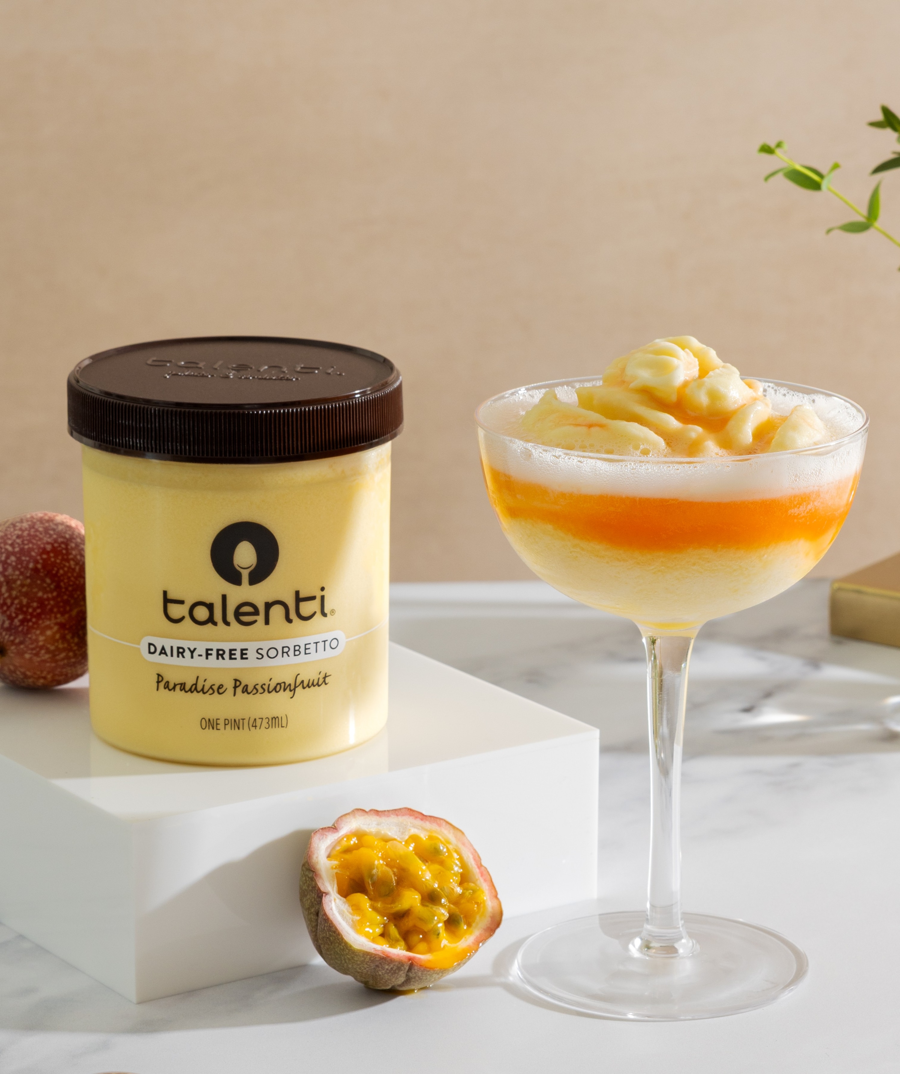 Passionfruit Aperol Fizz