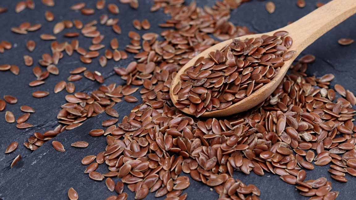 Flaxseed for Hair Benefits and How to Use for Growth