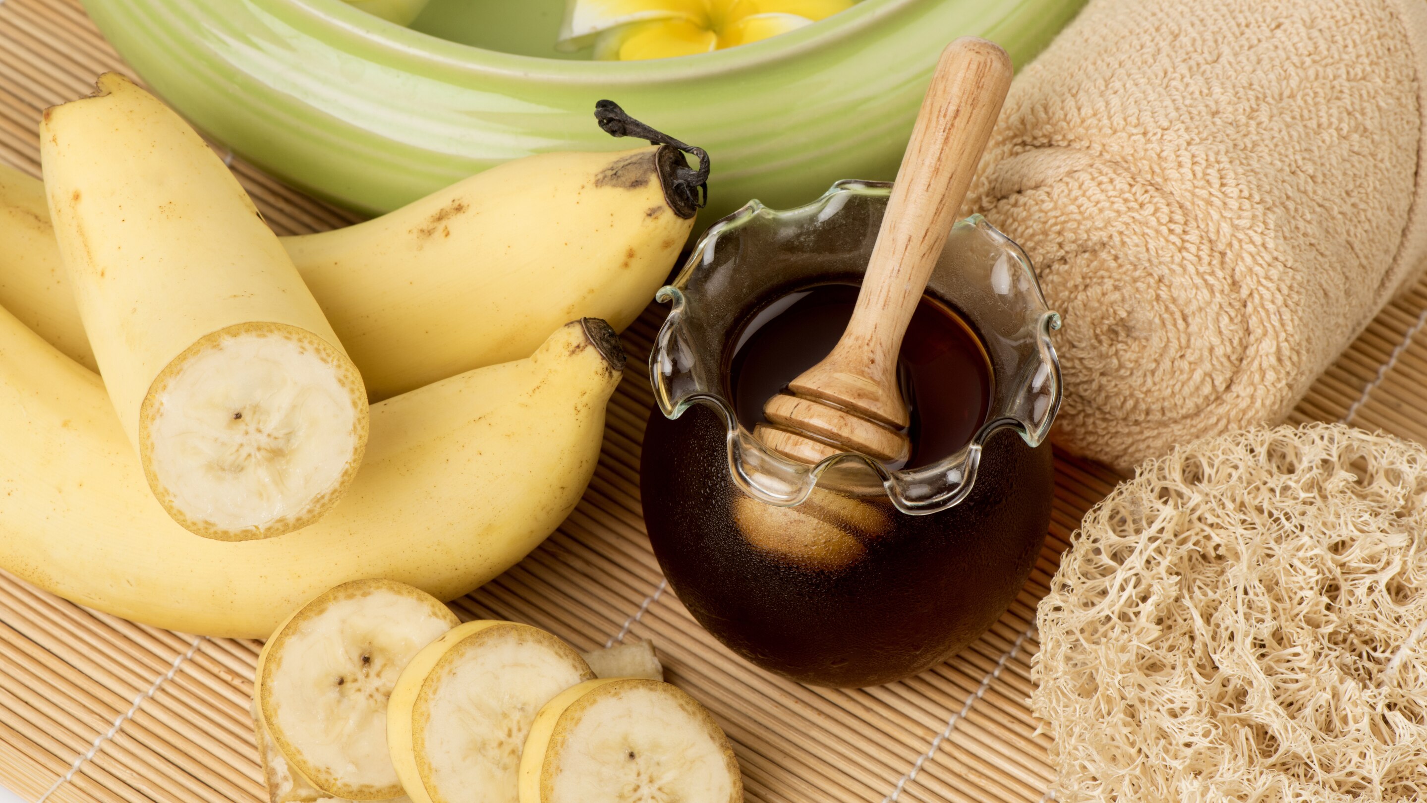 2. Banana & Honey Pack