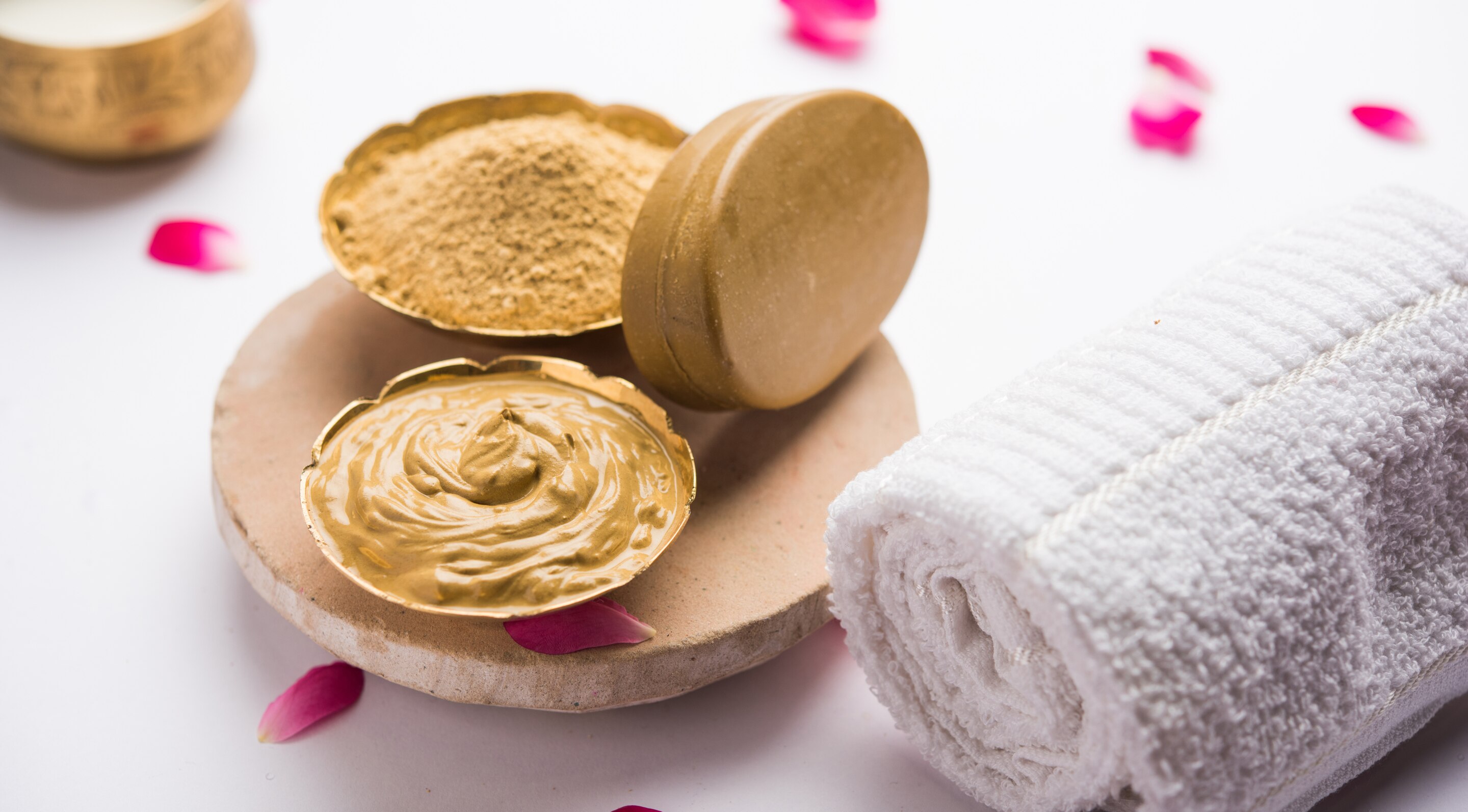 1. Multani Mitti & Rose Water