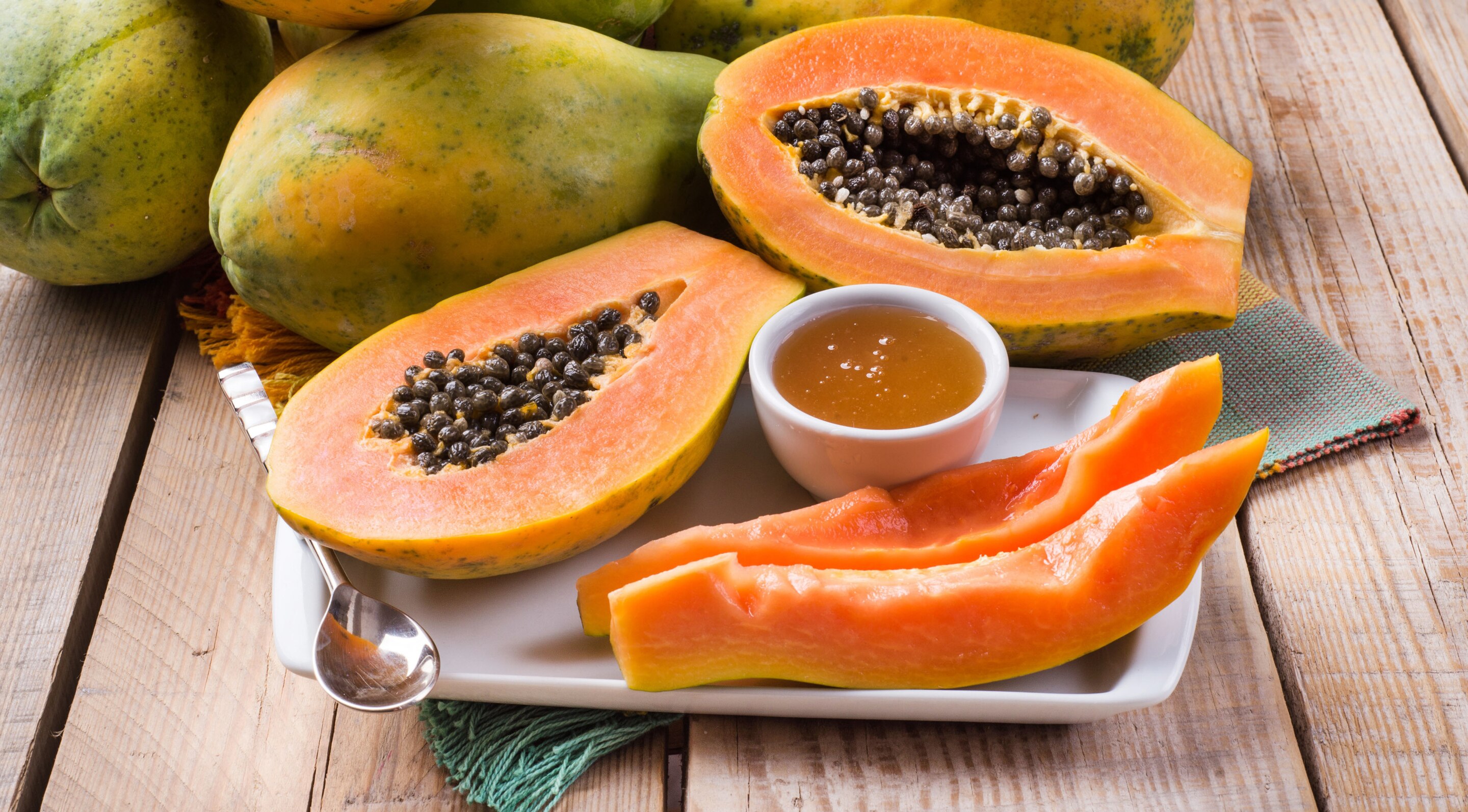6. Papaya & Honey Pack