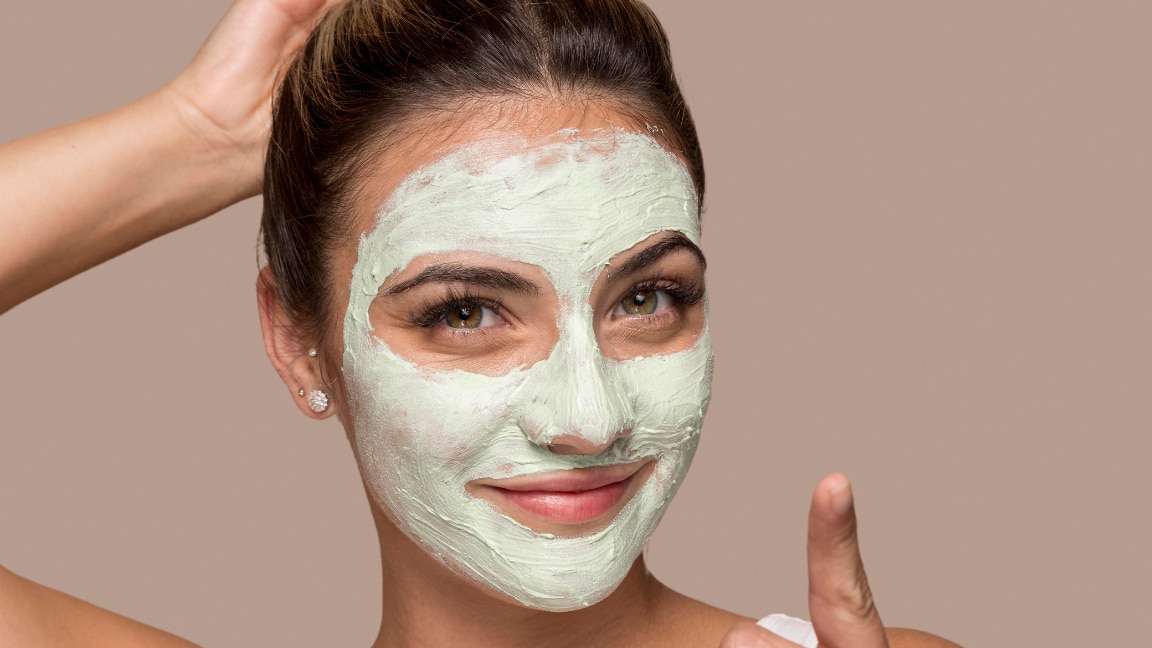 Image of Face Mask for Oily Skin: Best Ingredients & DIY Masks to Control Oil
