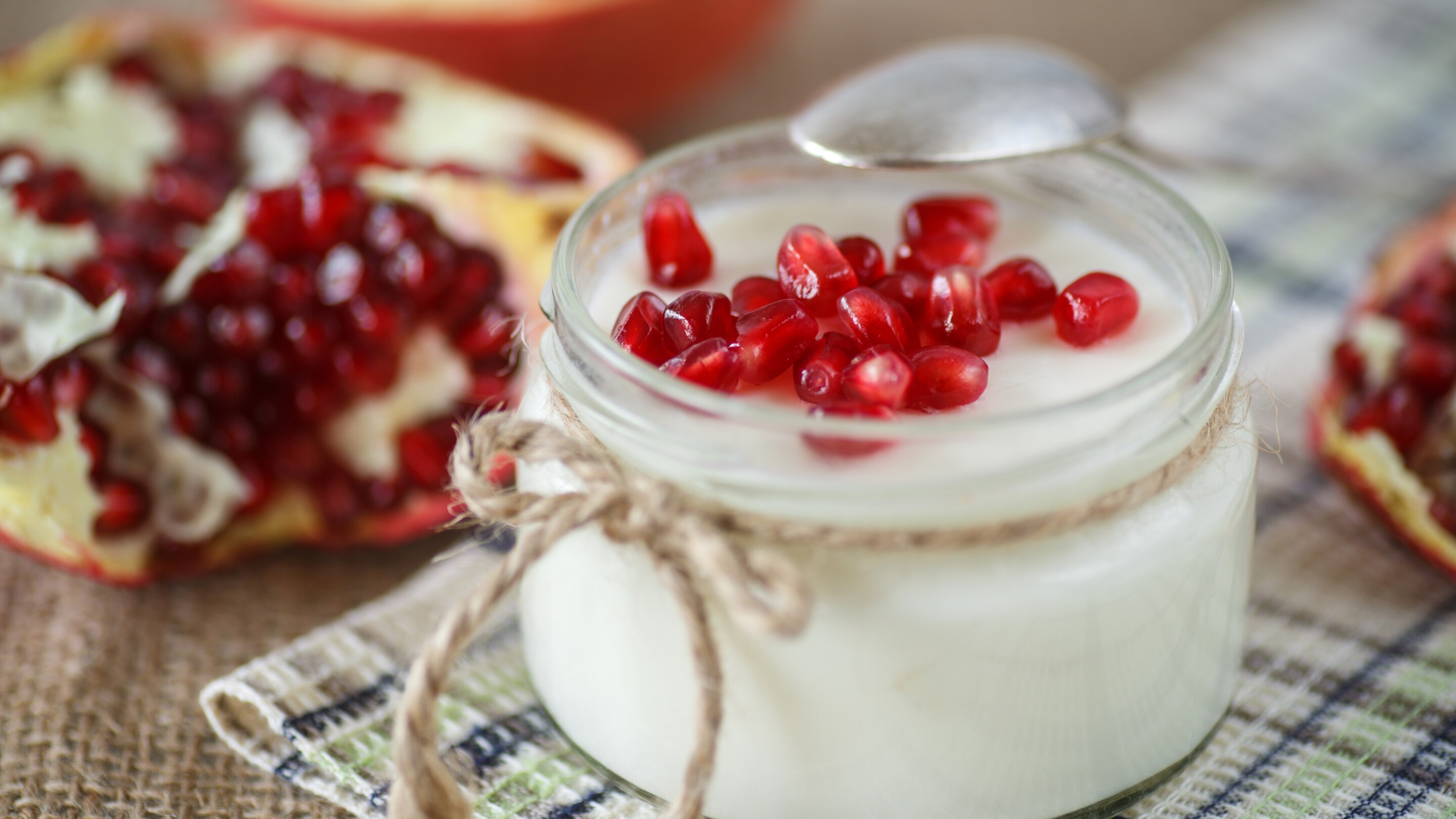 2. Pomegranate + Yogurt Mask
