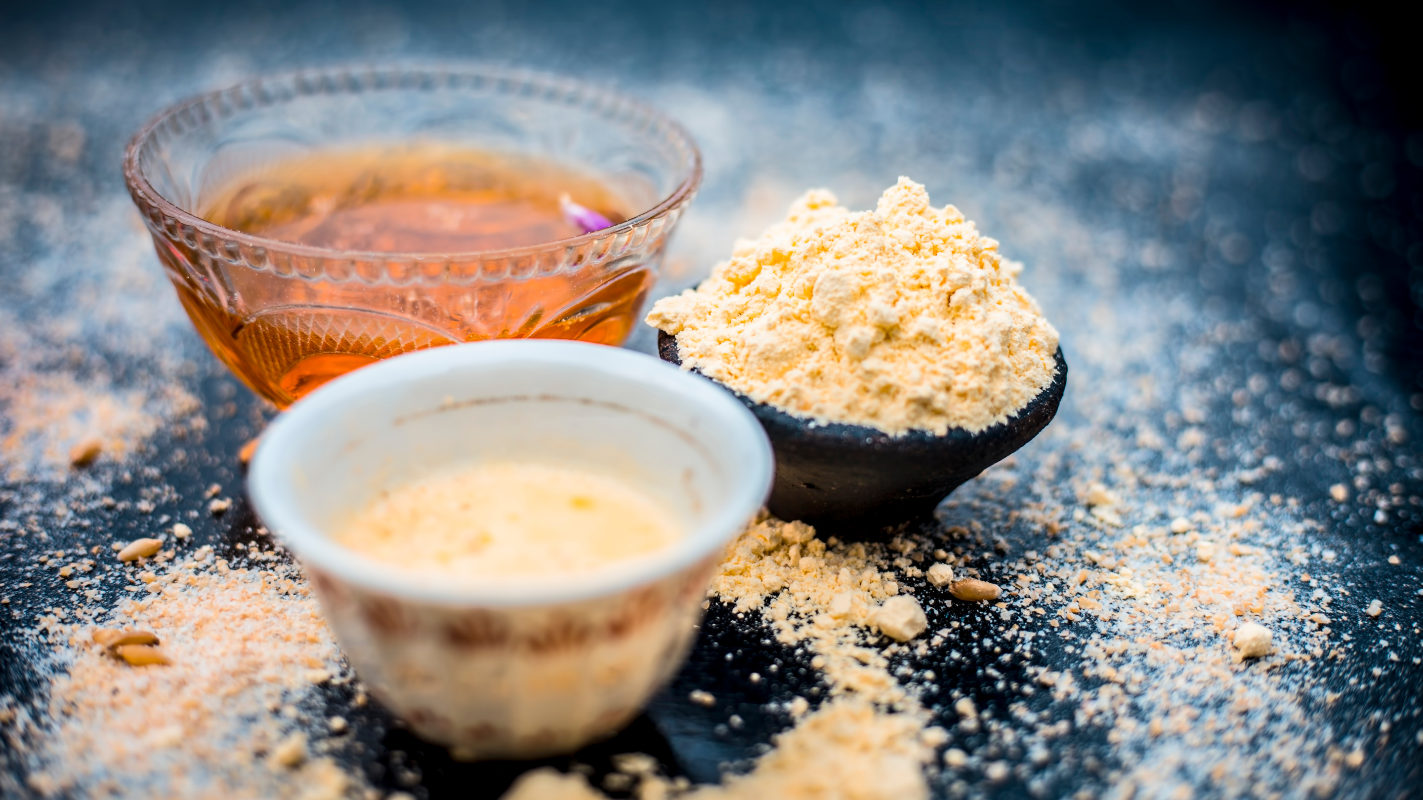 5. Honey + Gram Flour Pack