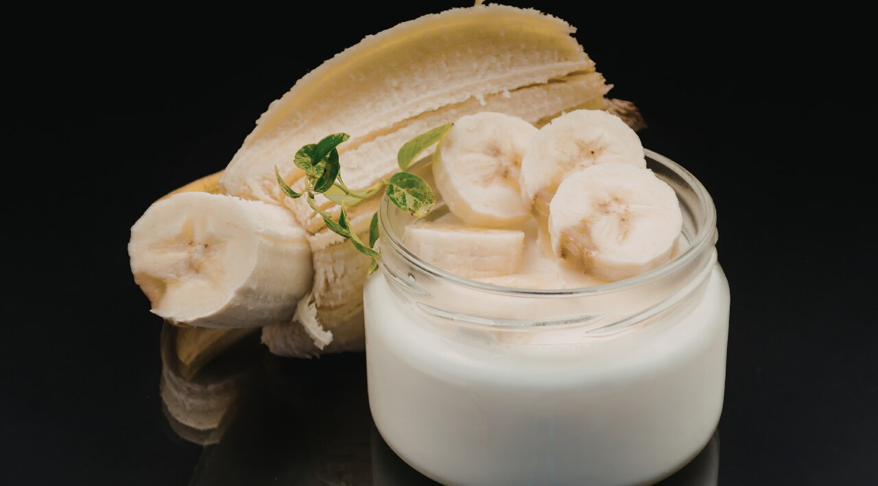2. Banana & Yogurt Mask