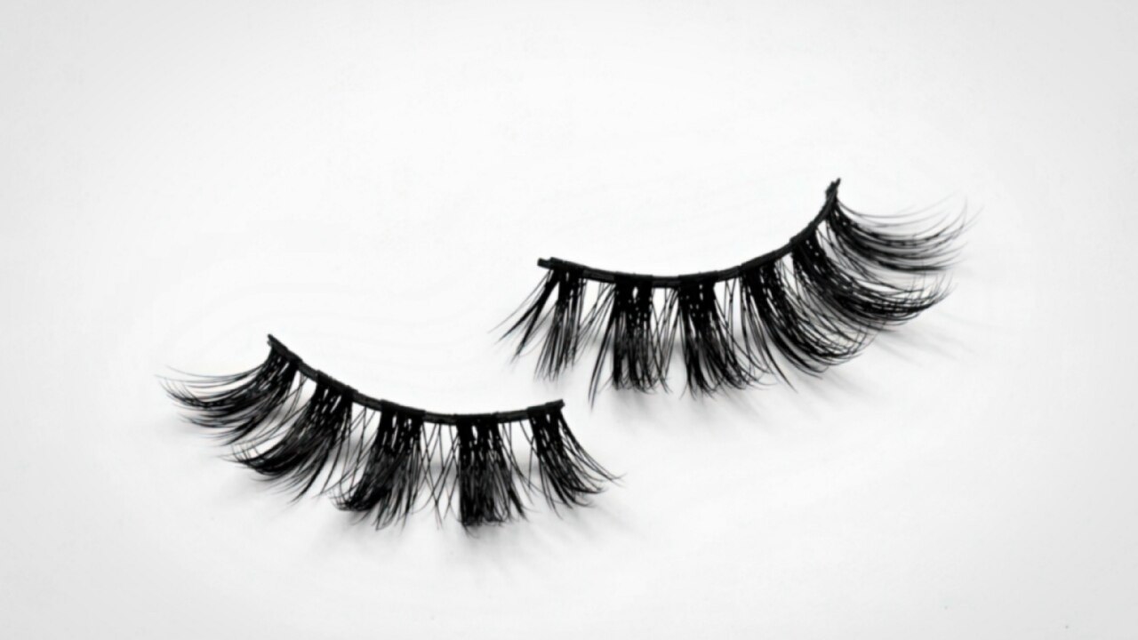 3. Magnetic Lashes