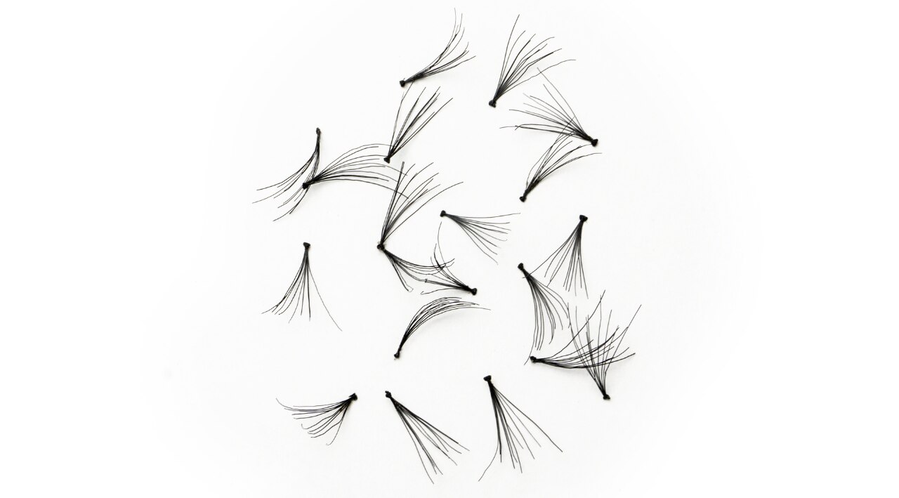 4. Cluster Lashes
