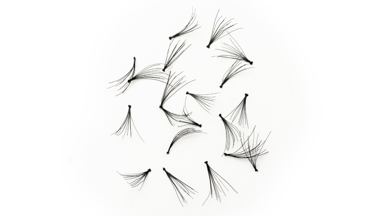 4. Cluster Lashes