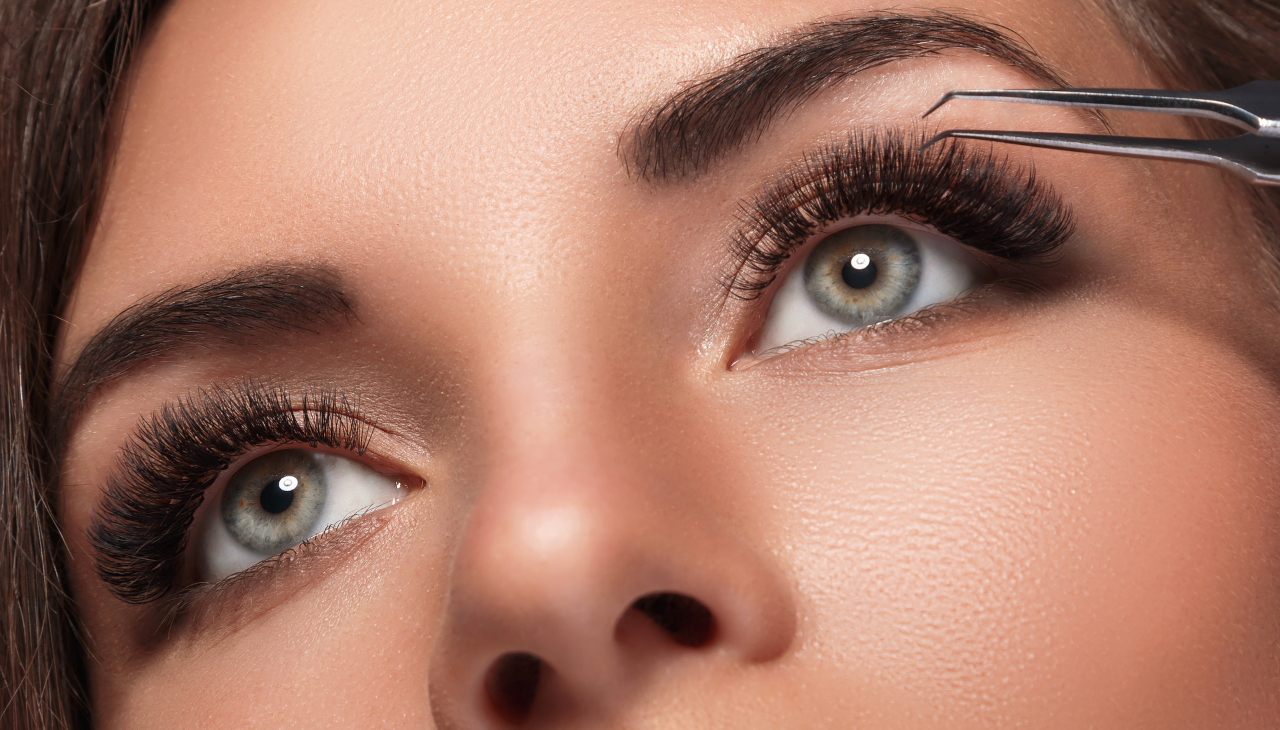 Tips to Make Eyelashes Look Natural