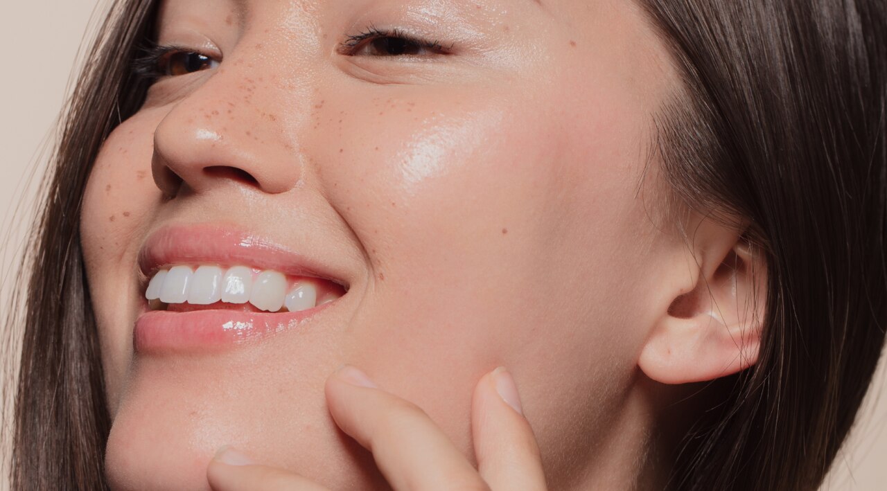 Soothes  Irritation and Inflamation  & Comforts: