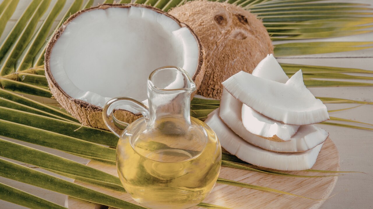 Coconut Oil & Curry Leaves: