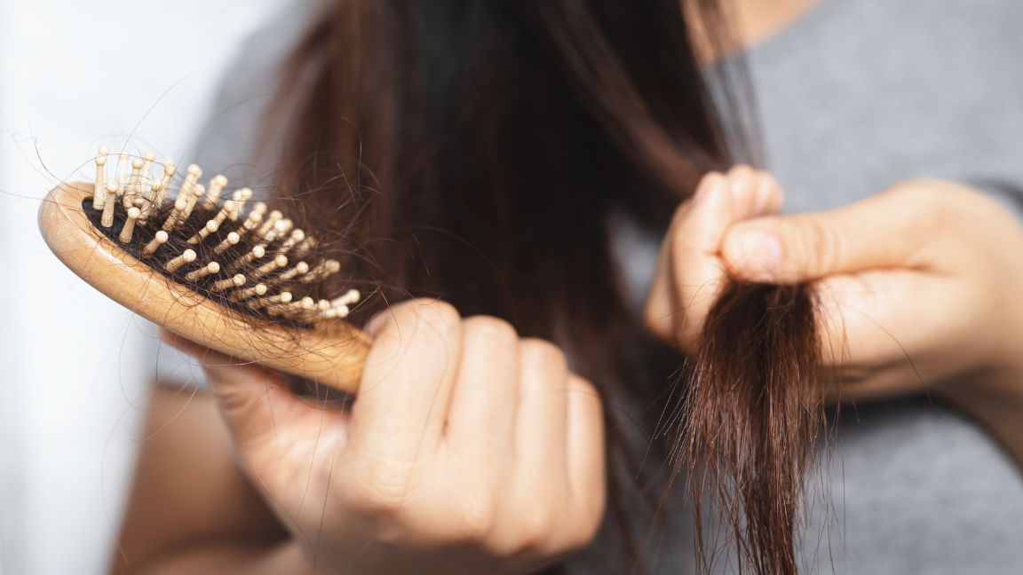 How to Stop Hair Loss Naturally and Regrow Hair