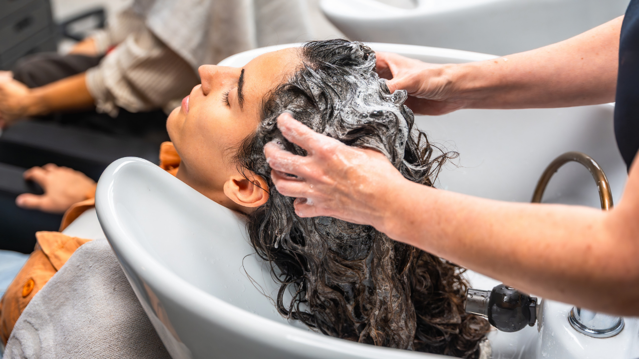 How It’s Different from a Hair Spa?