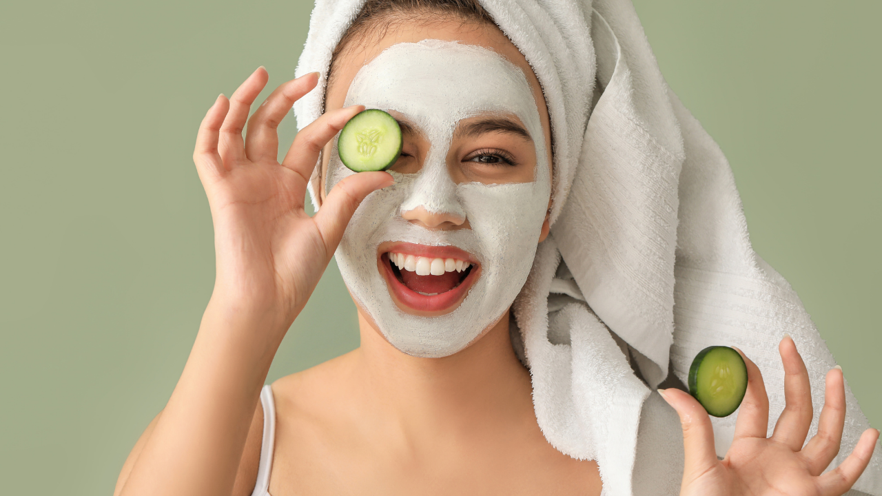 3. Cucumber Cooling Mask